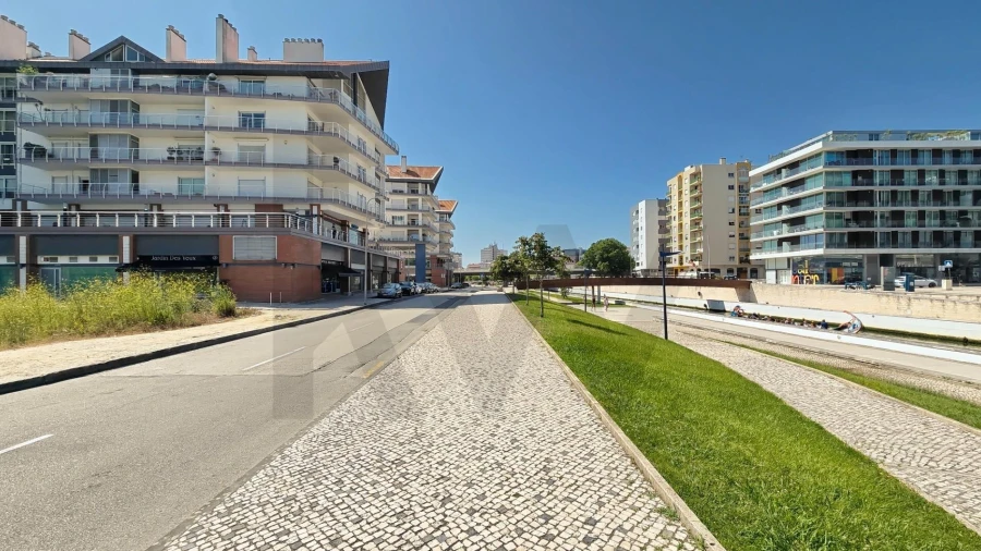 Apartamento T3 para Venda em Requeixo, Nossa Senhora de Fátima e Nariz