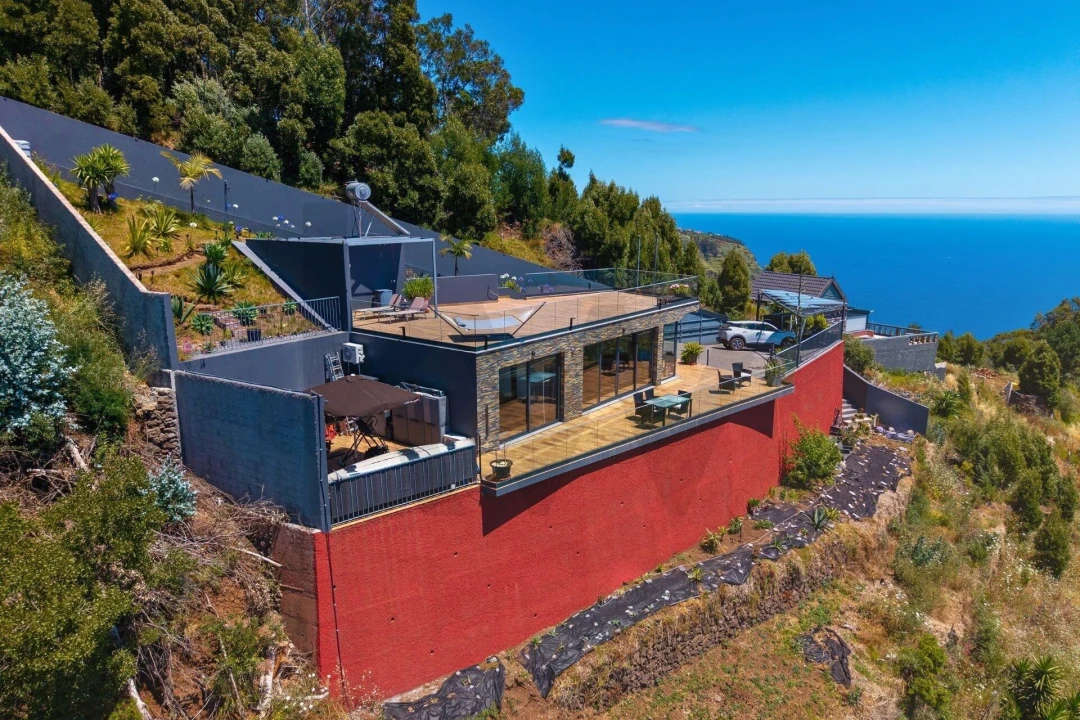 Prédio para Venda em Arco da Calheta Foto 10