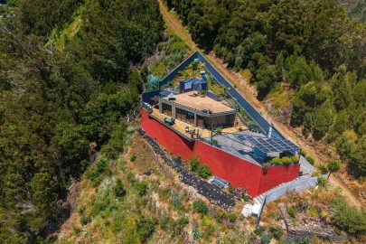 Prédio para Venda em Arco da Calheta