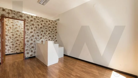 Loja para Arrendamento em Cidade da Maia