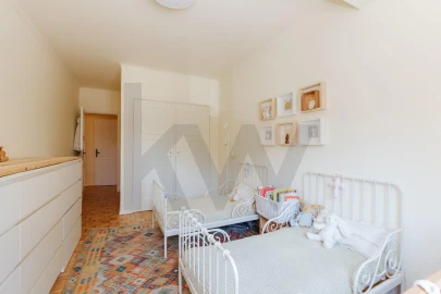 Apartamento T3 para Venda em Algés, Linda-A-Velha e Cruz Quebrada-Dafundo