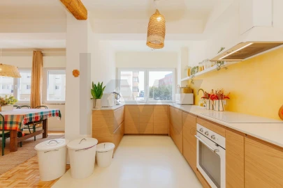 Apartamento T3 para Venda em Algés, Linda-A-Velha e Cruz Quebrada-Dafundo