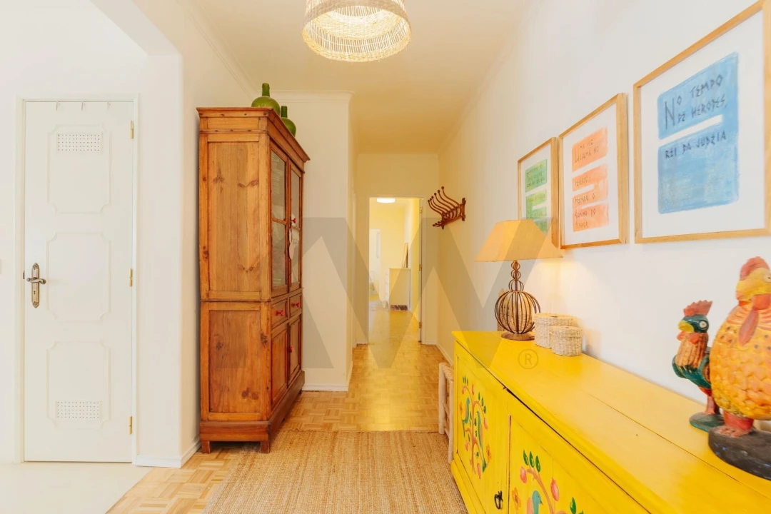 Apartamento T3 para Venda em Algés, Linda-A-Velha e Cruz Quebrada-Dafundo Foto 3