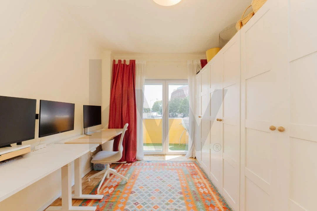 Apartamento T3 para Venda em Algés, Linda-A-Velha e Cruz Quebrada-Dafundo Foto 28