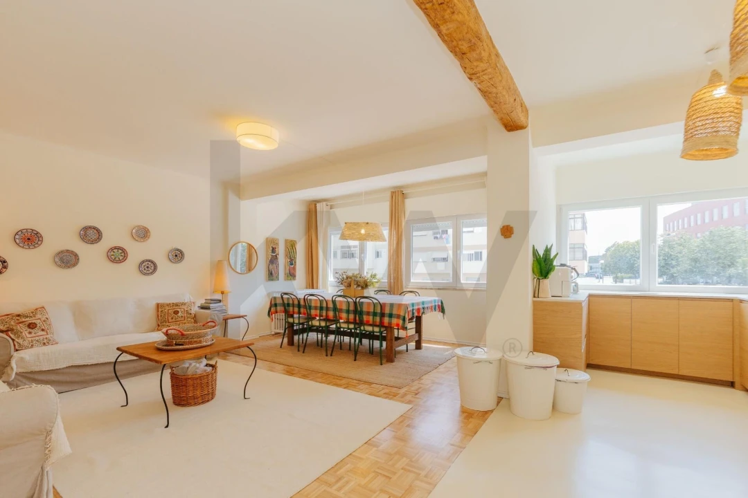 Apartamento T3 para Venda em Algés, Linda-A-Velha e Cruz Quebrada-Dafundo Foto 5