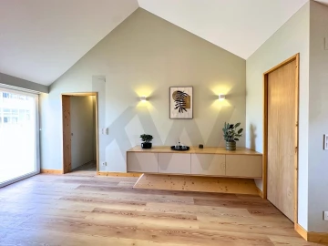 Apartamento T4 para Venda em Sacavém e Prior Velho