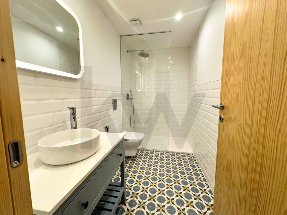 Apartamento T4 para Venda em Sacavém e Prior Velho Foto 23