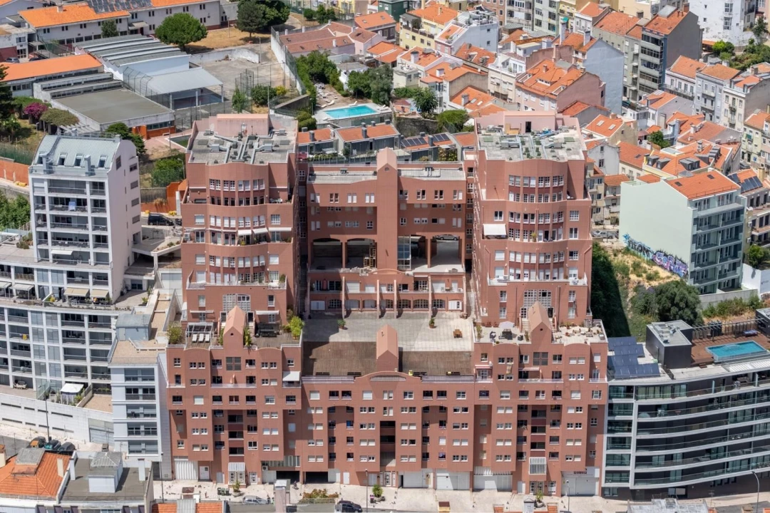 Escritório para Arrendamento em São Vicente Foto 3