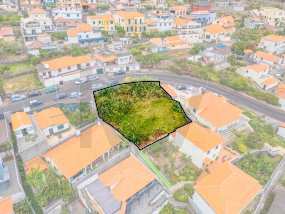 Terreno para Venda em Machico Foto 4