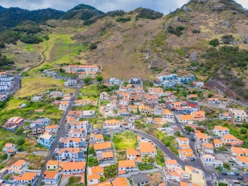 Terreno para Venda em Machico
