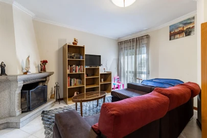 Apartamento T1 para Venda em Fiães