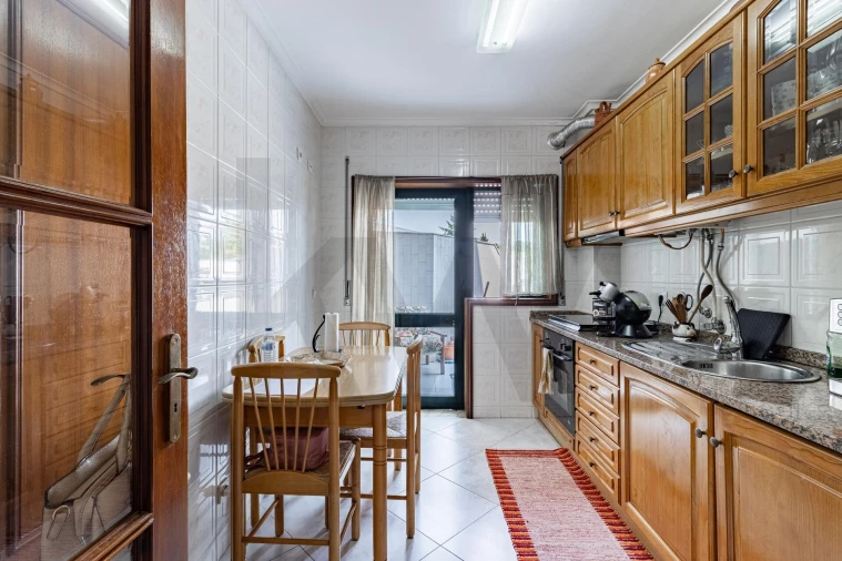 Apartamento T1 para Venda em Fiães Foto 7