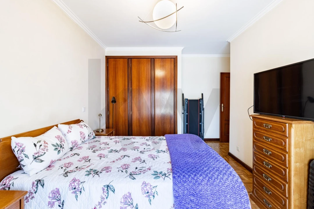 Apartamento T1 para Venda em Fiães Foto 10