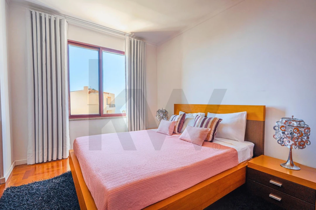 Apartamento T1 para Venda em Caniço Foto 26