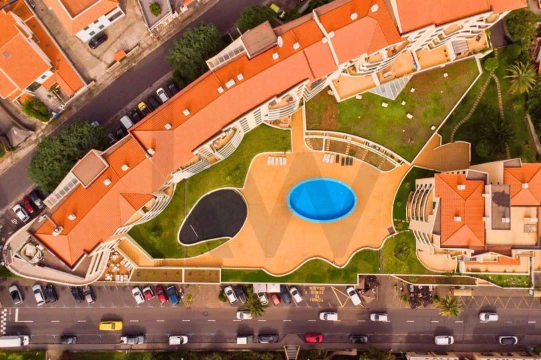 Apartamento T1 para Venda em Caniço Foto 3