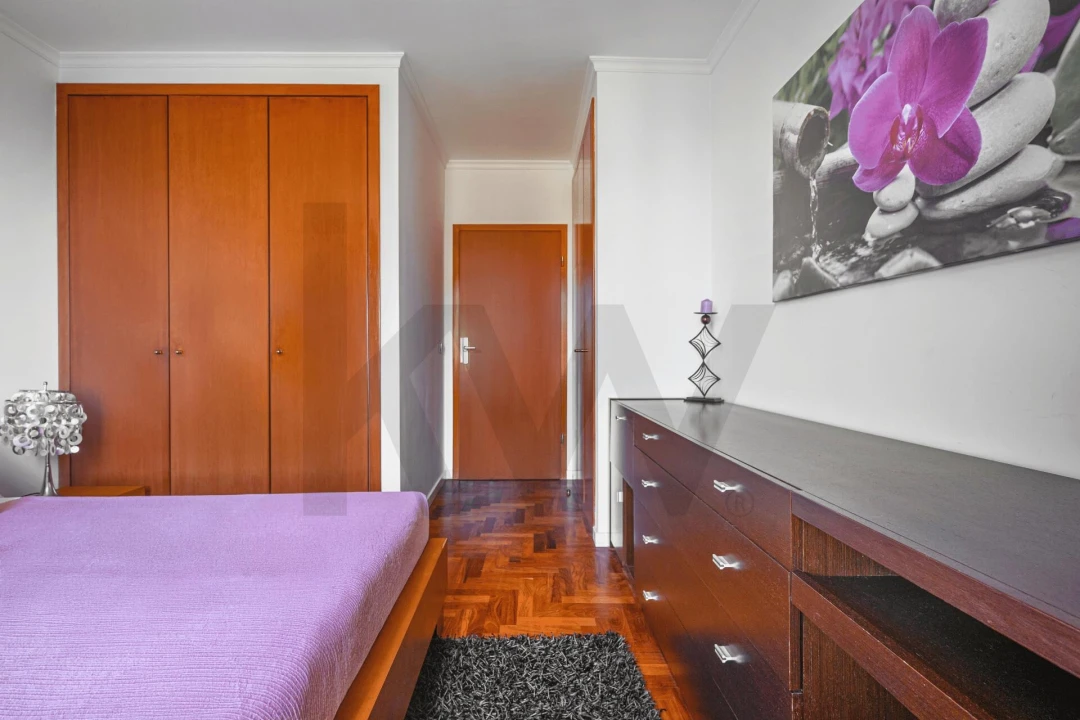 Apartamento T1 para Venda em Caniço Foto 29