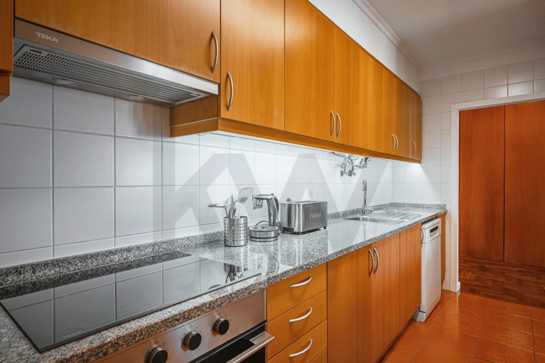 Apartamento T1 para Venda em Caniço Foto 24