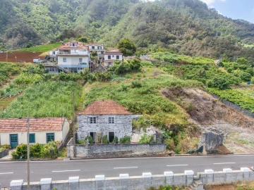 Moradia T2 para Venda em São Roque do Faial