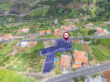 Moradia T2 para Venda em São Roque do Faial