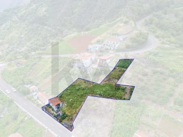 Moradia T2 para Venda em São Roque do Faial