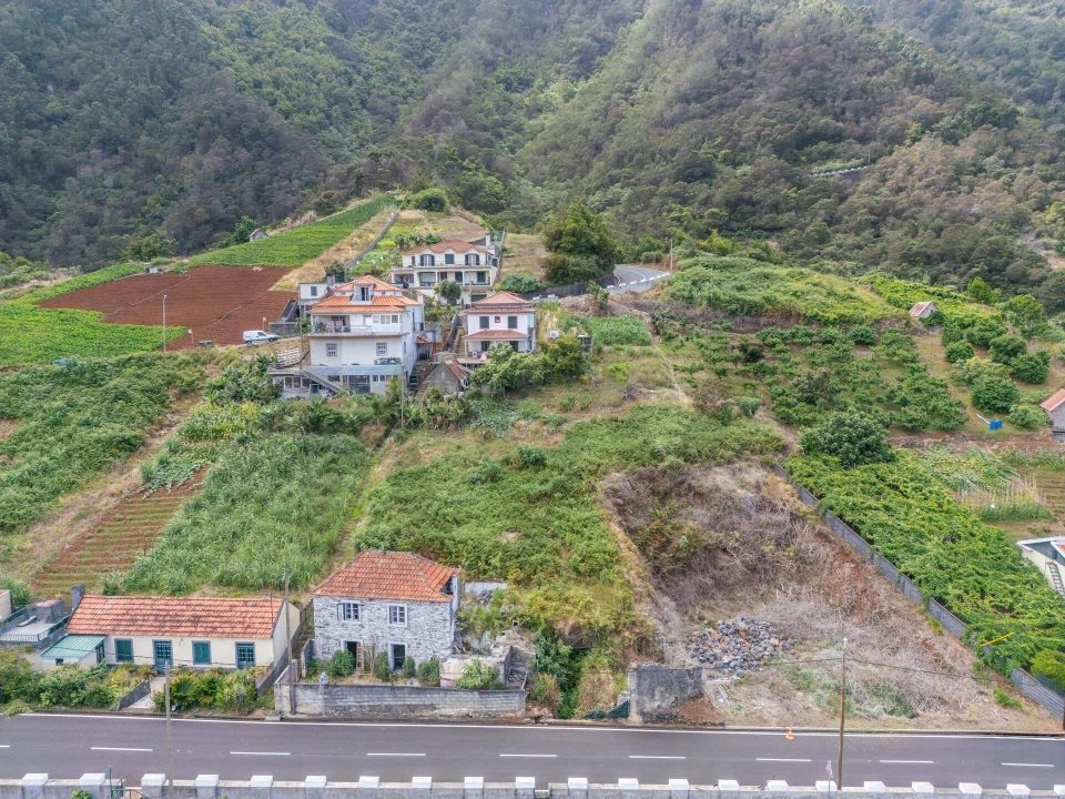 Moradia T2 para Venda em São Roque do Faial Foto 10