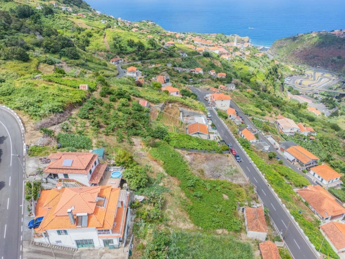 Moradia T2 para Venda em São Roque do Faial Foto 27