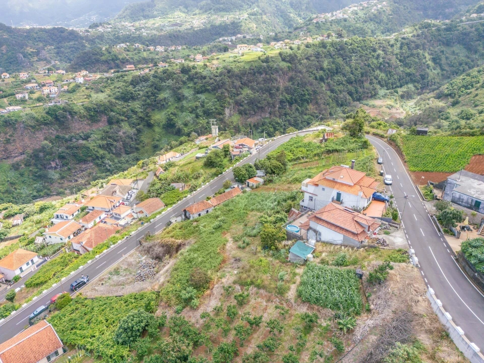 Moradia T2 para Venda em São Roque do Faial Foto 19