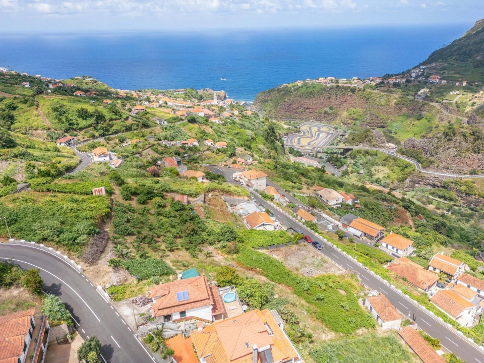 Moradia T2 para Venda em São Roque do Faial Foto 30