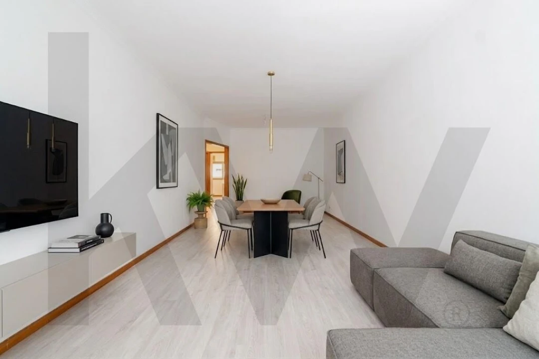 Apartamento T2 para Venda em Oliveira do Douro Foto 9