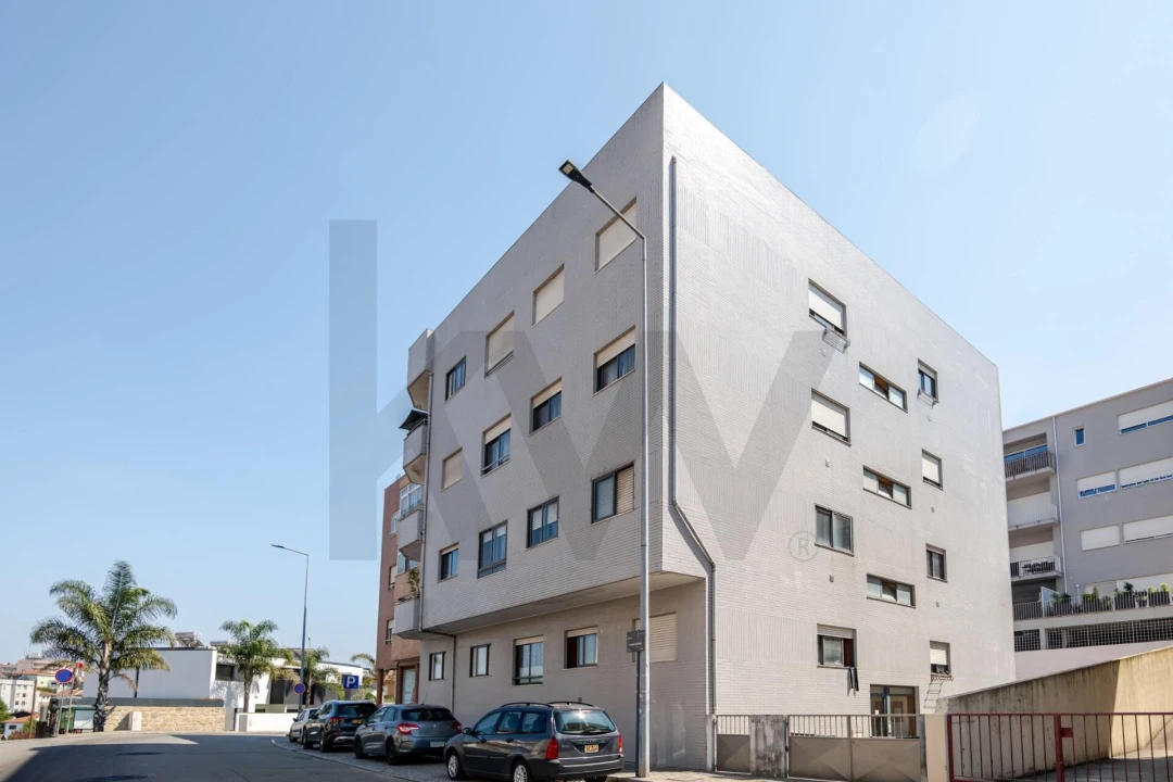 Apartamento T2 para Venda em Oliveira do Douro Foto 26