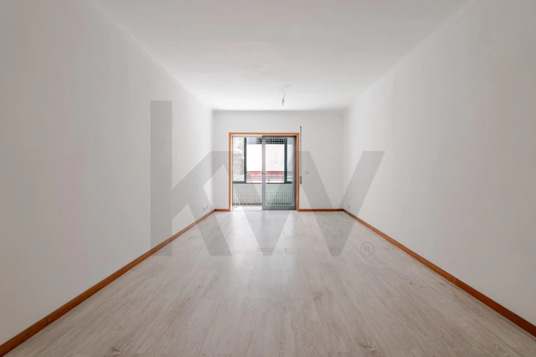 Apartamento T2 para Venda em Oliveira do Douro Foto 4