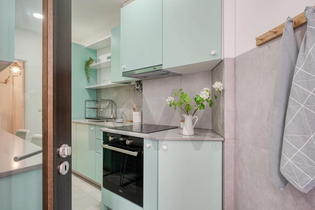Apartamento T2 para Arrendamento em Avenidas Novas Foto 9