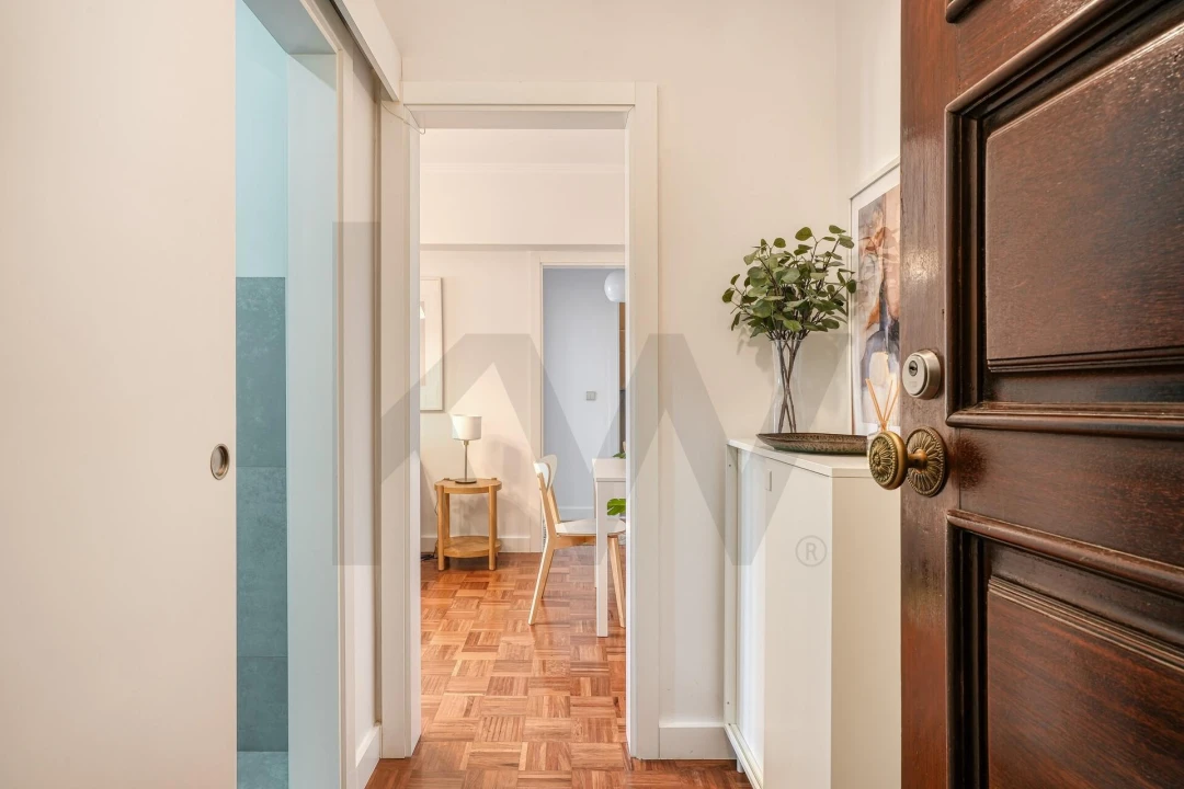 Apartamento T2 para Arrendamento em Avenidas Novas Foto 27