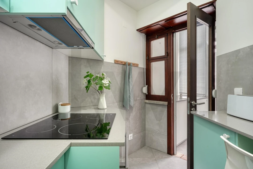 Apartamento T2 para Arrendamento em Avenidas Novas Foto 7