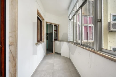 Apartamento T2 para Arrendamento em Avenidas Novas