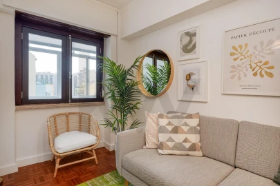 Apartamento T2 para Arrendamento em Avenidas Novas