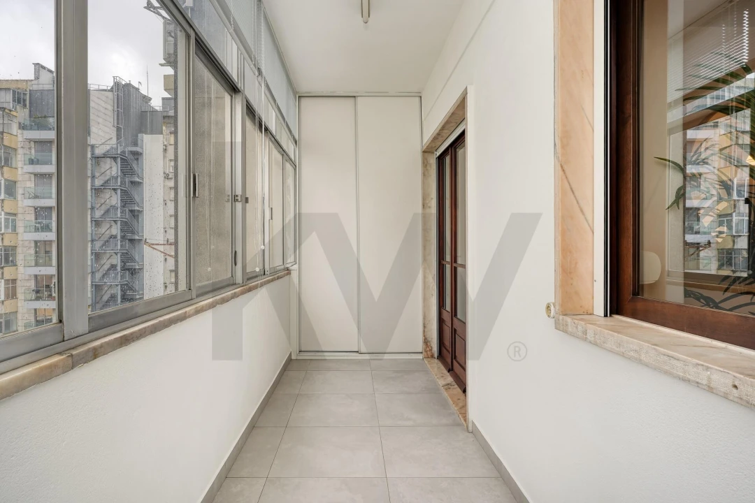 Apartamento T2 para Arrendamento em Avenidas Novas Foto 25