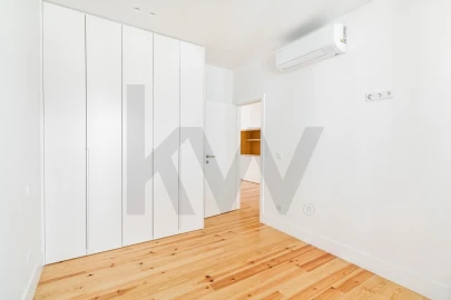 Apartamento T3 para Venda em São Vicente
