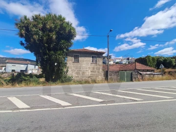 Terreno para Venda em Baltar