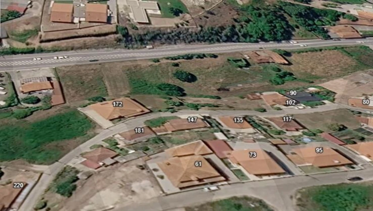 Terreno para Venda em Baltar Foto 4