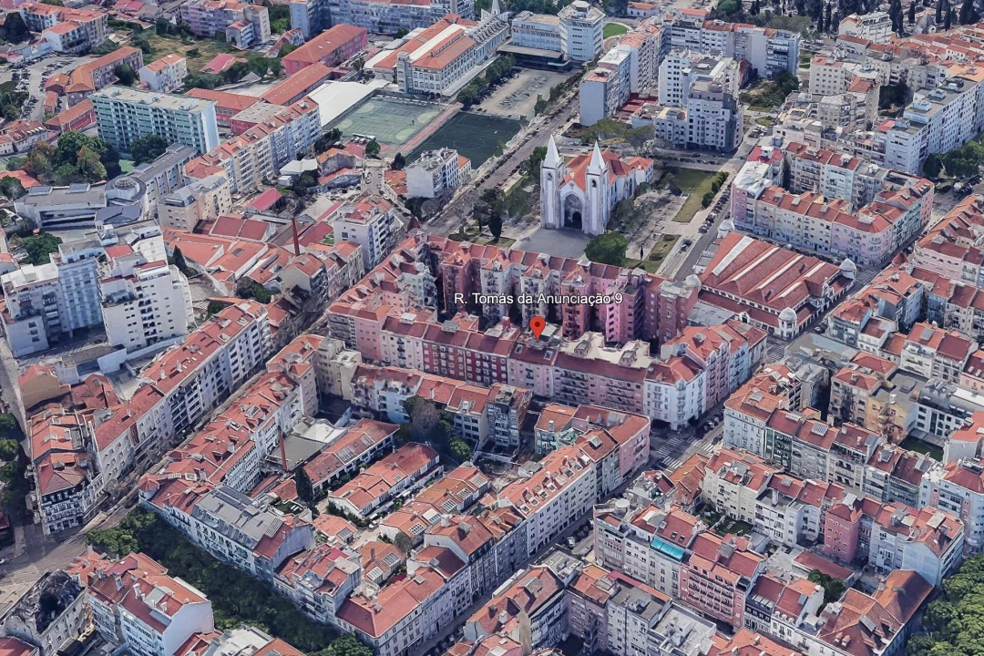 Apartamento T4 para Arrendamento em Campo de Ourique Foto 57