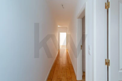 Apartamento T4 para Arrendamento em Campo de Ourique