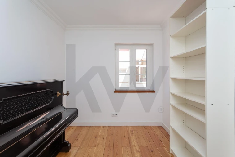 Apartamento T4 para Arrendamento em Campo de Ourique Foto 29