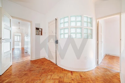Apartamento T5 para Venda em Romeira e Várzea