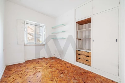 Apartamento T5 para Venda em Romeira e Várzea