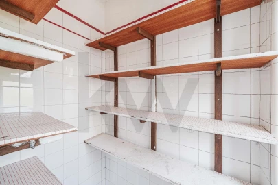 Apartamento T5 para Venda em Romeira e Várzea