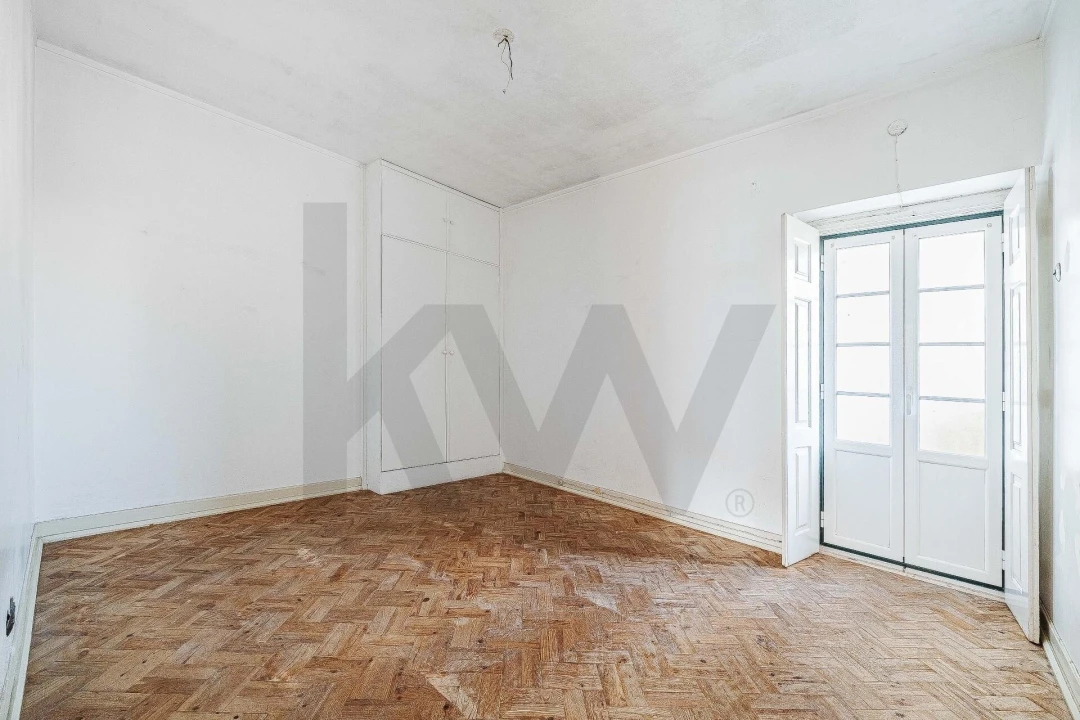 Apartamento T5 para Venda em Romeira e Várzea Foto 10