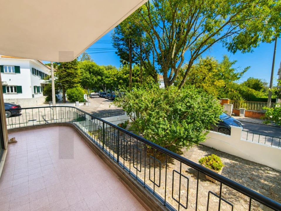 Apartamento T5 para Venda em Romeira e Várzea Foto 5