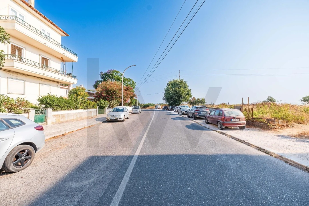 Apartamento T5 para Venda em Romeira e Várzea Foto 38