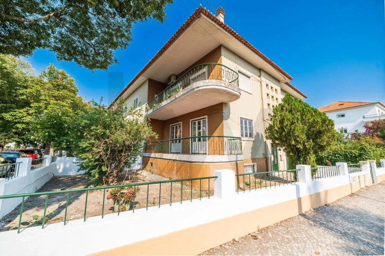 Apartamento T5 para Venda em Romeira e Várzea Foto 35